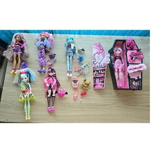 Monster High Doll Lot Bundle Draculaura Frankie Clawdeen